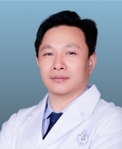 李飛  副主任醫(yī)師 關(guān)節(jié)外科主任
